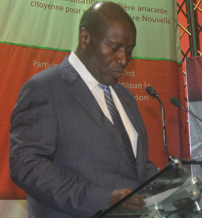 23/11/16 Filire avicole ivoirienne , ouverture de la premire dition du forum Avi Invest  Abidjan 