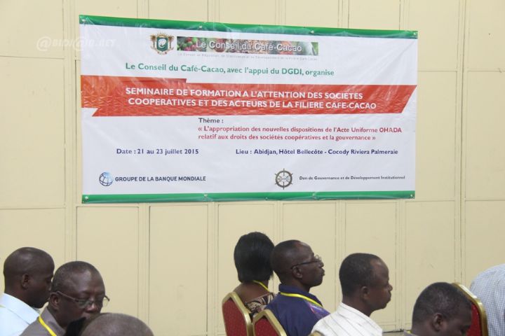 22/07/15 FILIERE CAFE CACAO: FORMATION DE PLUS DE 1600 ACTEURS A LA GESTION ET A LA GOUVERNANCE